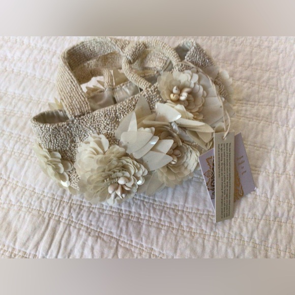 Ivory hand beaded bag, NEW - Picture 2 of 9